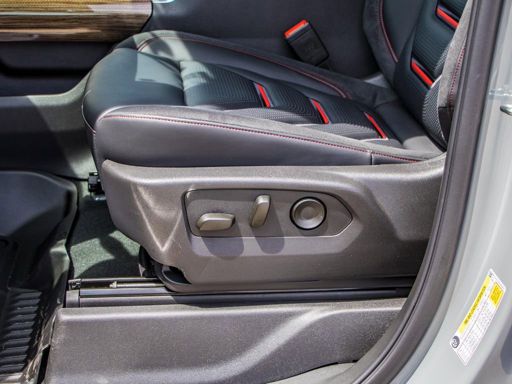 New 2025 Chevrolet Silverado 1500 RST w/ Convenience Package II image 32