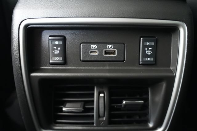 Used 2021 Nissan Murano SL w/ SL Moonroof Package AWD/4WD image 16