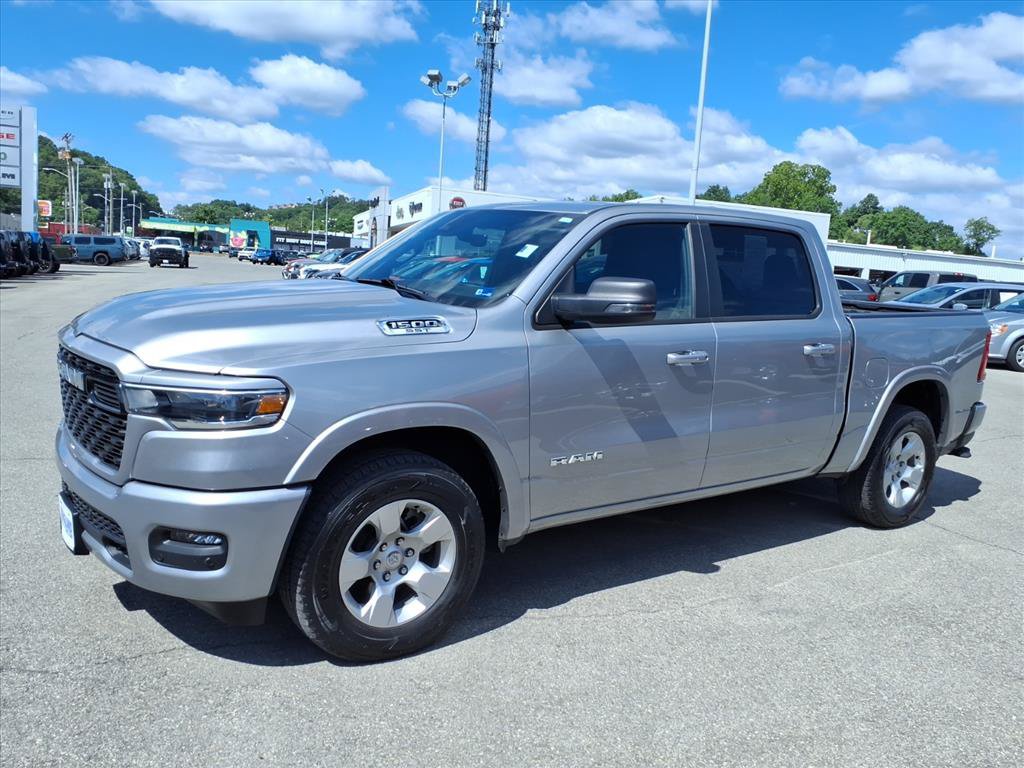 Used 2025 RAM 1500 Big Horn AWD/4WD image 7