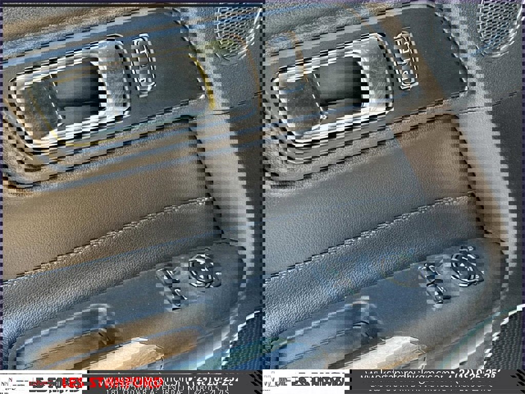 Used 2018 Ford Mustang GT Premium image 16