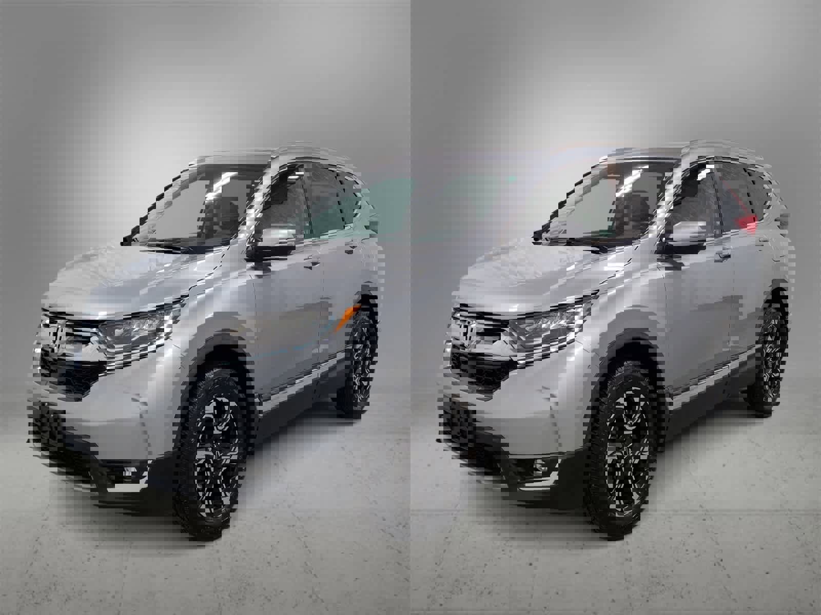 Used 2018 Honda CR-V Touring image 4