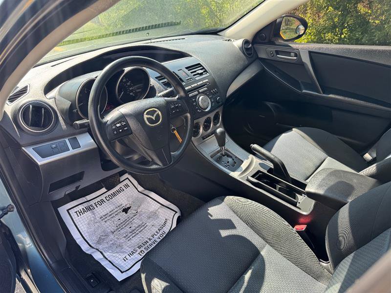 Used 2010 MAZDA MAZDA3 i Touring FWD image 22