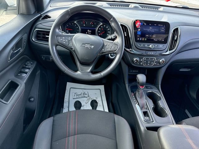 Used 2022 Chevrolet Equinox RS w/ Infotainment Package image 14