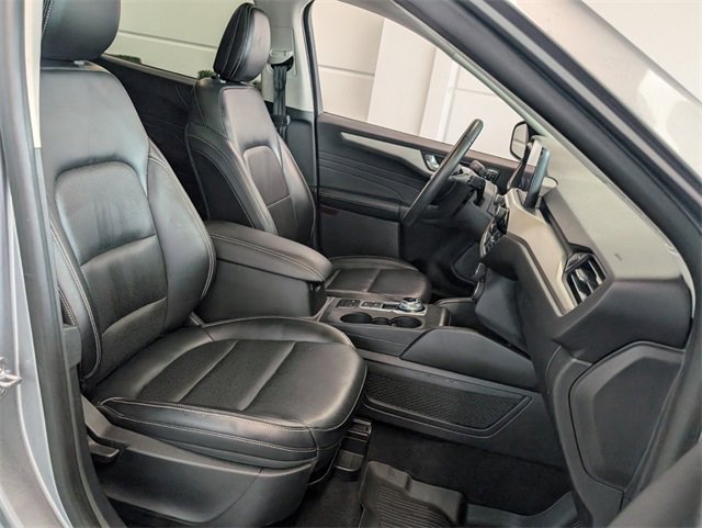 Used 2021 Ford Escape SEL w/ Technology Package image 15