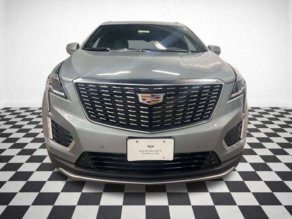 Used 2024 Cadillac XT5 Premium Luxury image 3