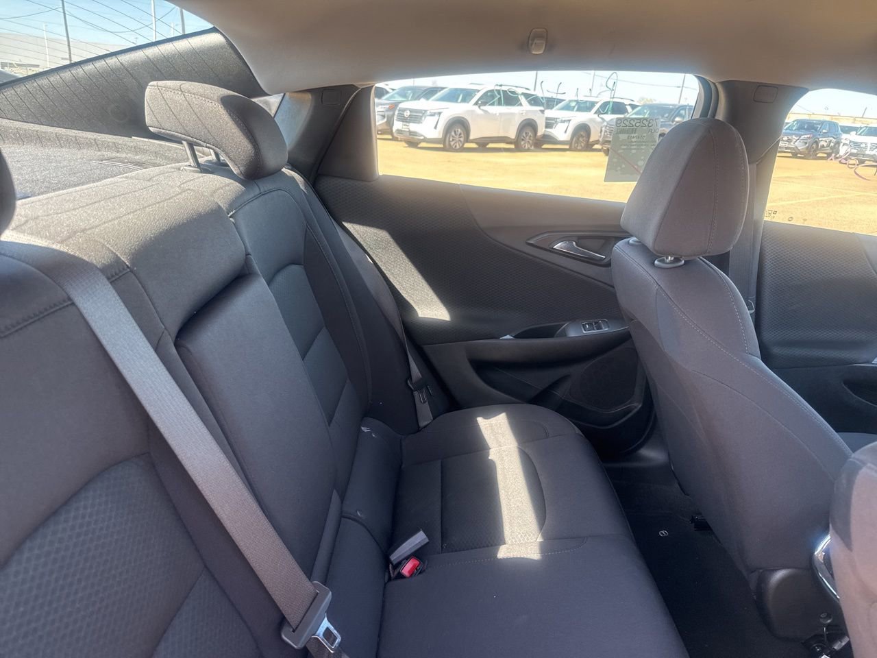 Used 2025 Chevrolet Malibu LT image 33