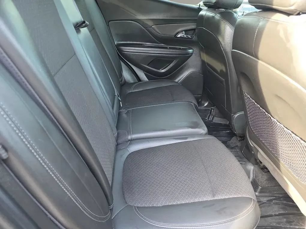 Used 2018 Buick Encore Preferred AWD/4WD image 12