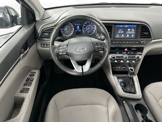 Used 2019 Hyundai Elantra Value Edition FWD image 11