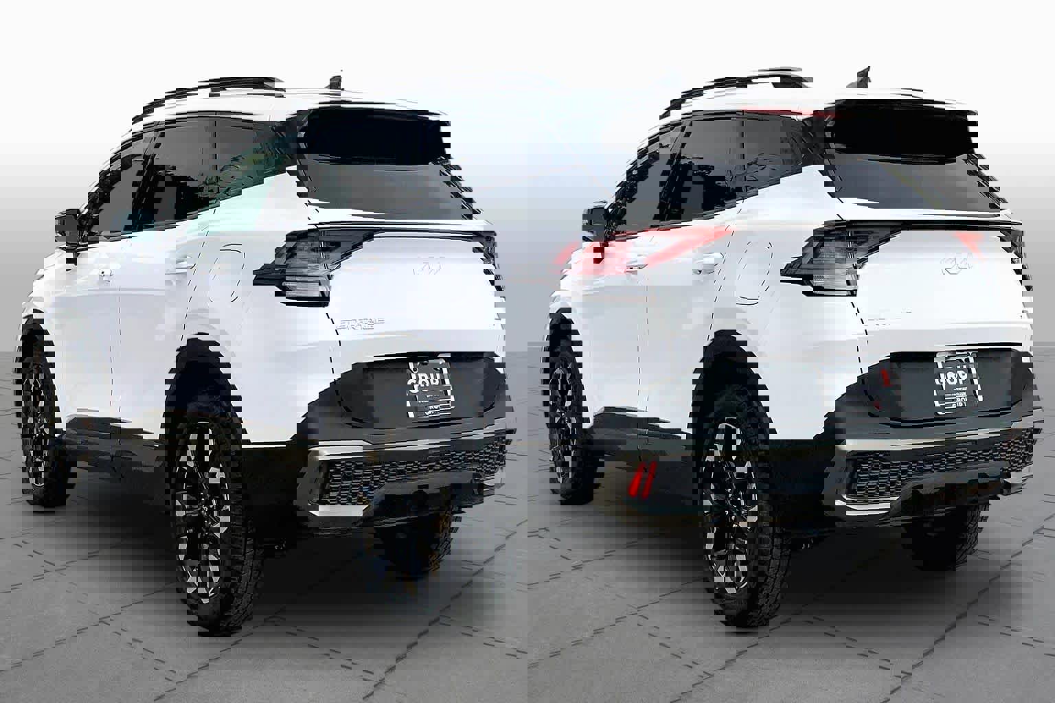 Used 2023 Kia Sportage X-Line AWD/4WD image 12