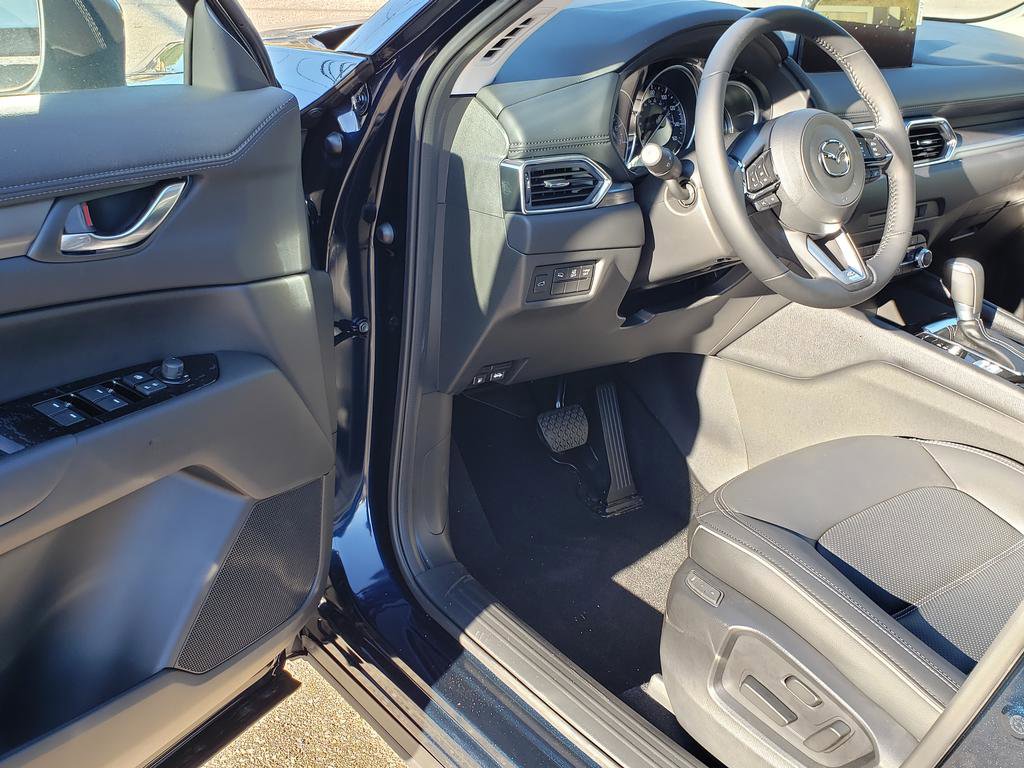 New 2025 MAZDA CX-5 AWD 2.5 S w/ Preferred Package image 6