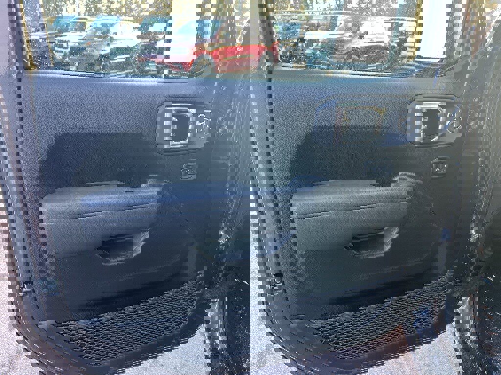 New 2026 Jeep Gladiator Sport image 19