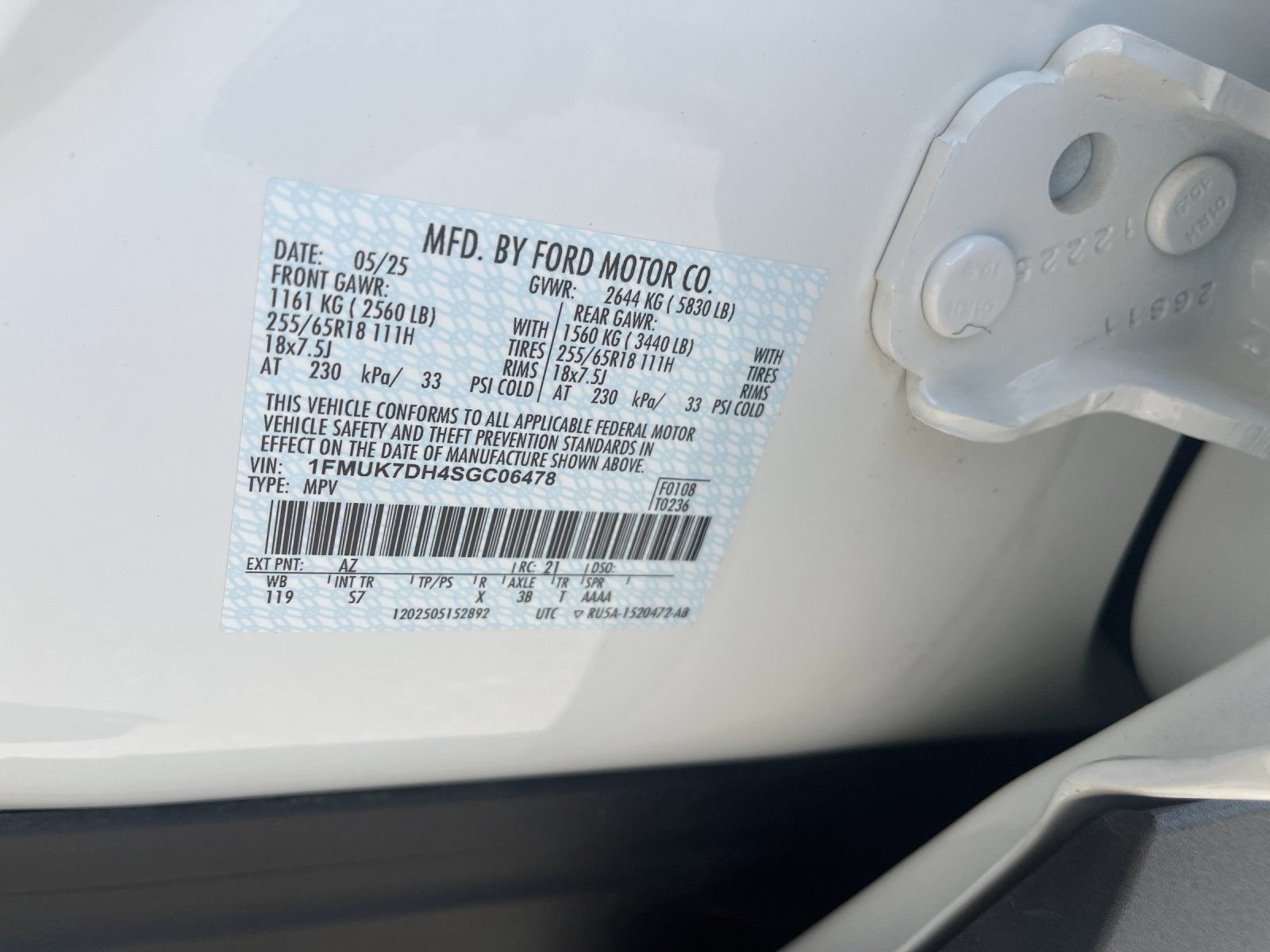 Used 2025 Ford Explorer Active w/ Active Comfort Package RWD image 33