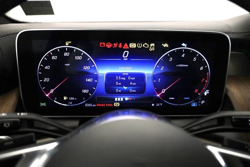 Used 2023 Mercedes-Benz GLC 300 4MATIC image 15