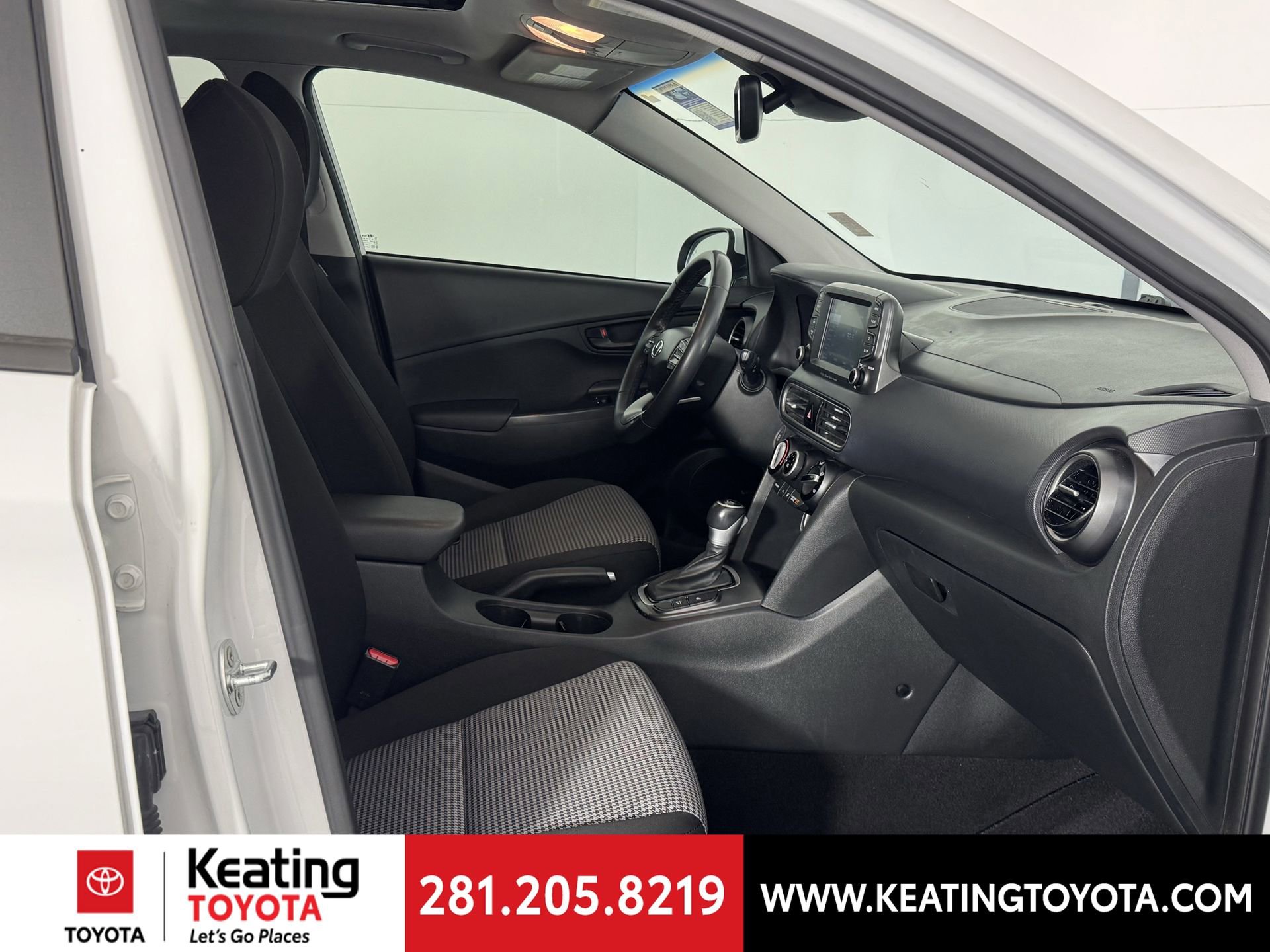 Used 2021 Hyundai Kona SEL Plus w/ Cargo Package image 20