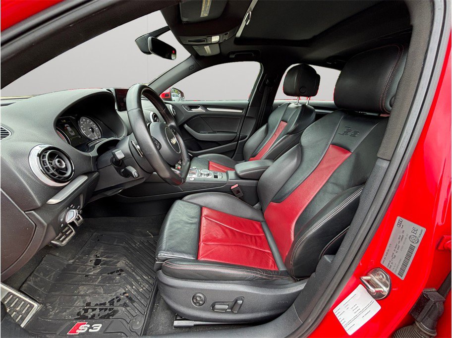 Used 2016 Audi S3 Prestige AWD/4WD image 2