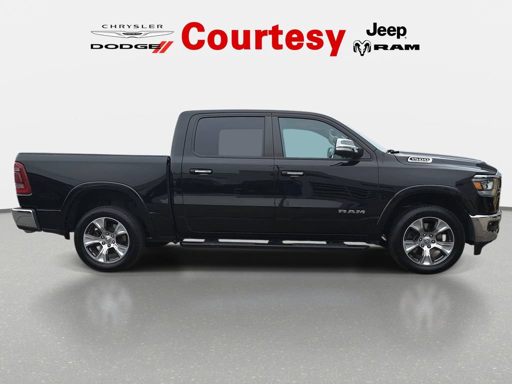 Used 2022 RAM 1500 Laramie AWD/4WD image 3