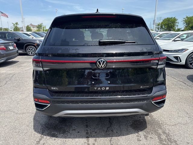 New 2026 Volkswagen Taos SEL AWD/4WD image 4