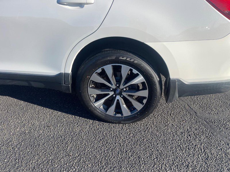 Used 2016 Subaru Outback 2.5i Limited image 5