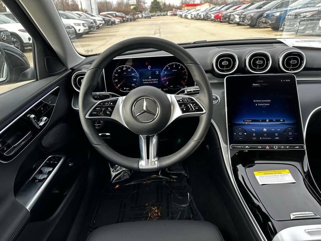 Used 2025 Mercedes-Benz C 300 4MATIC Sedan image 16