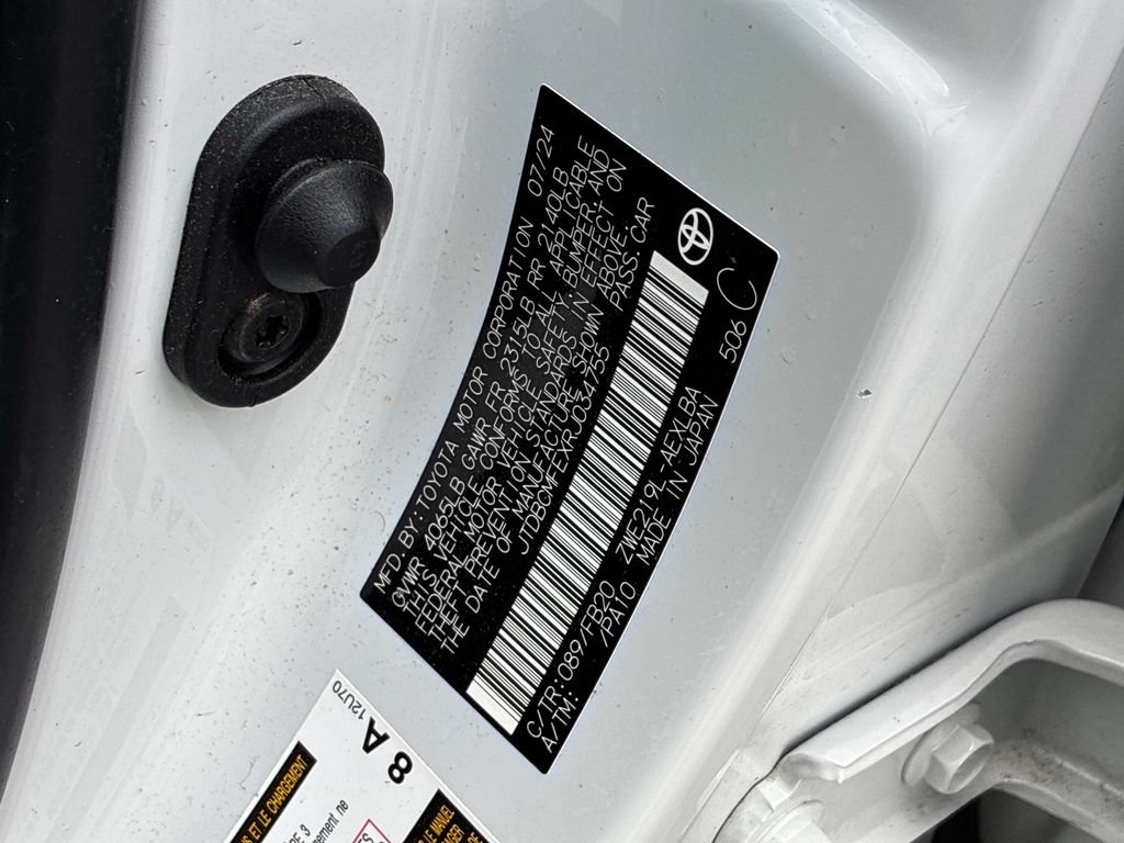 Used 2024 Toyota Corolla LE FWD image 28