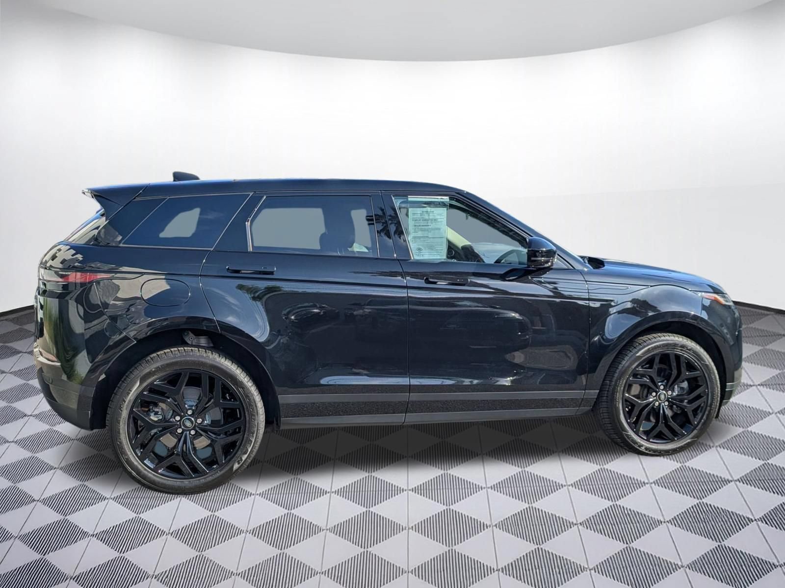 Used 2023 Land Rover Range Rover Evoque SE AWD/4WD image 6