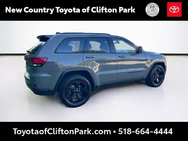 Used 2020 Jeep Grand Cherokee Laredo AWD/4WD image 7
