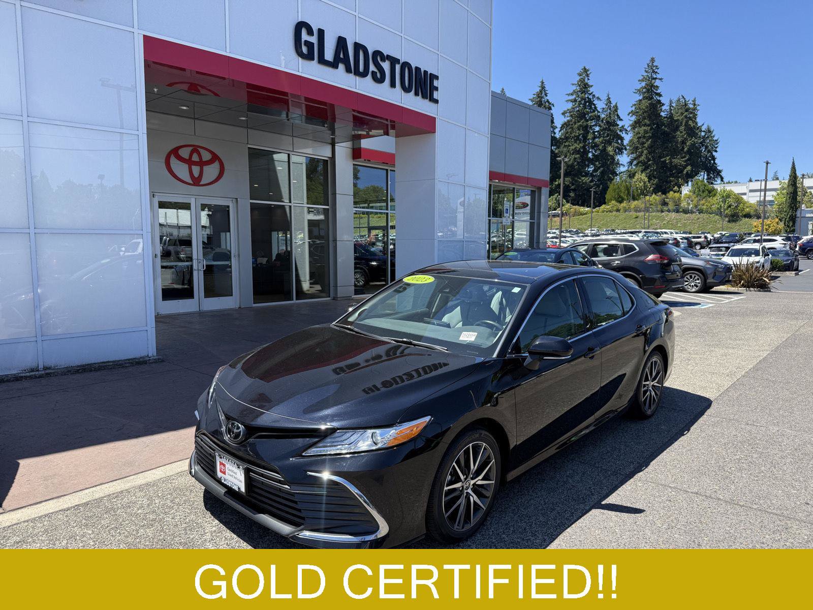 Certified 2023 Toyota Camry XLE w/ Navigation Package AWD/4WD image 1