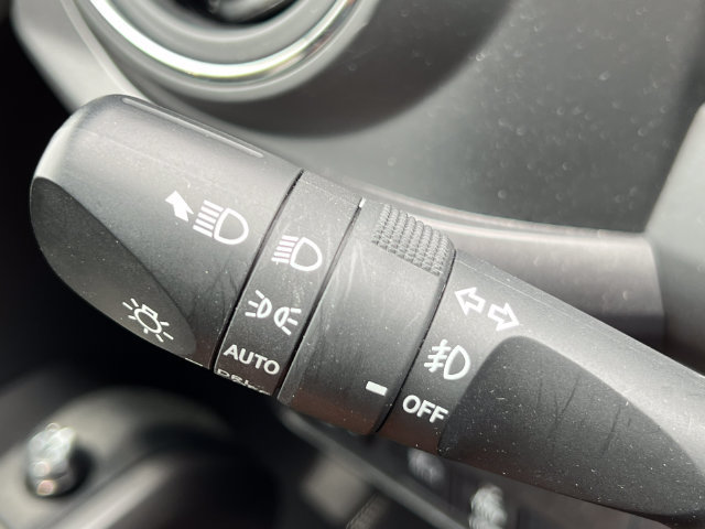 Used 2023 Toyota Tacoma TRD Off-Road w/ TRD Premium Off Road Package AWD/4WD image 30