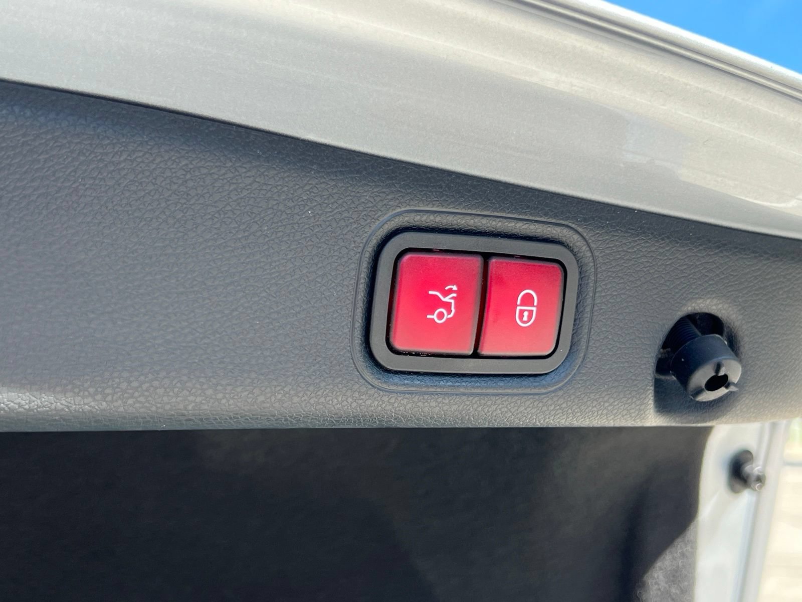 Used 2021 Mercedes-Benz E 450 4MATIC Sedan image 22