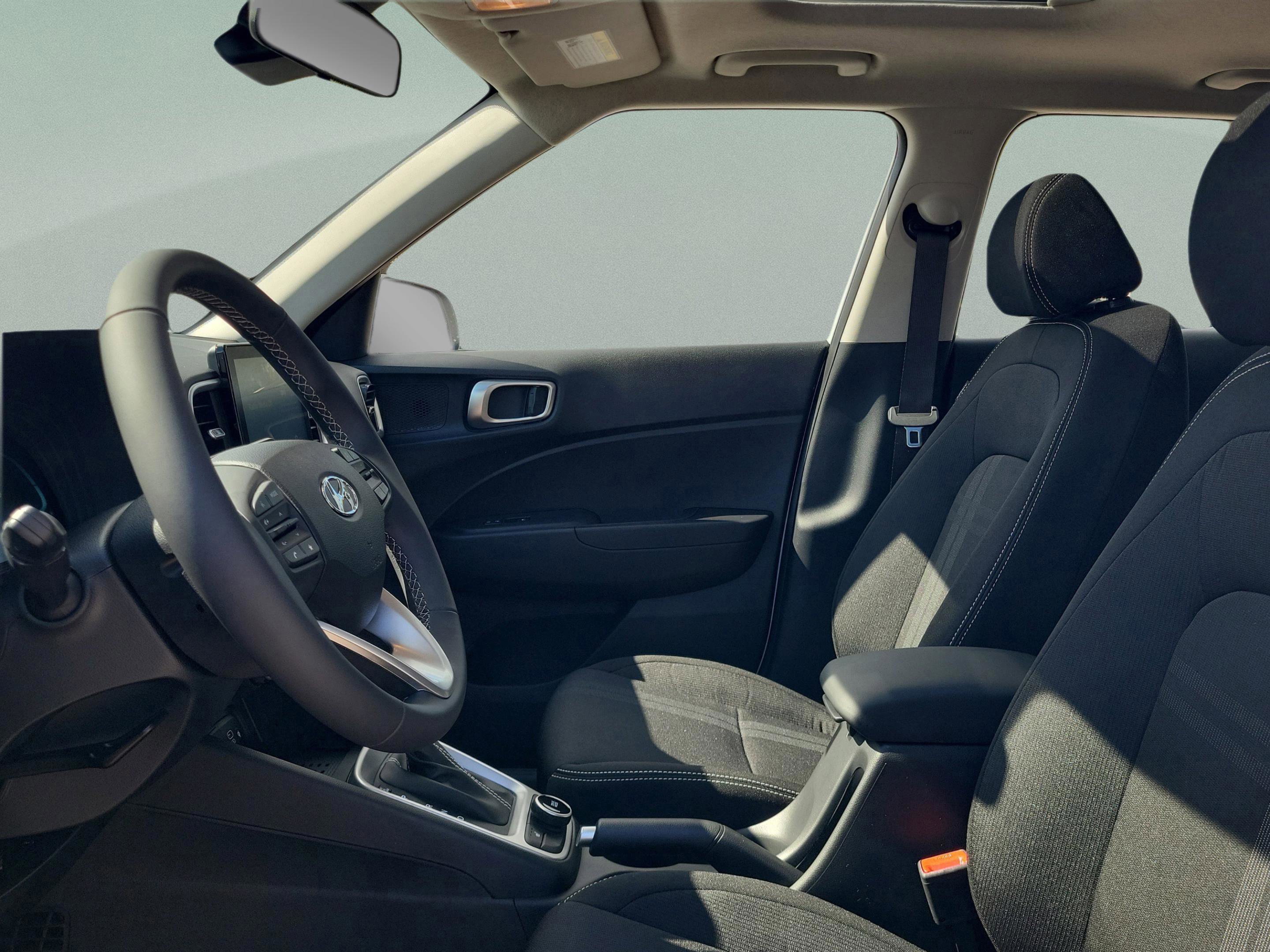 New 2026 Hyundai Venue SEL image 22