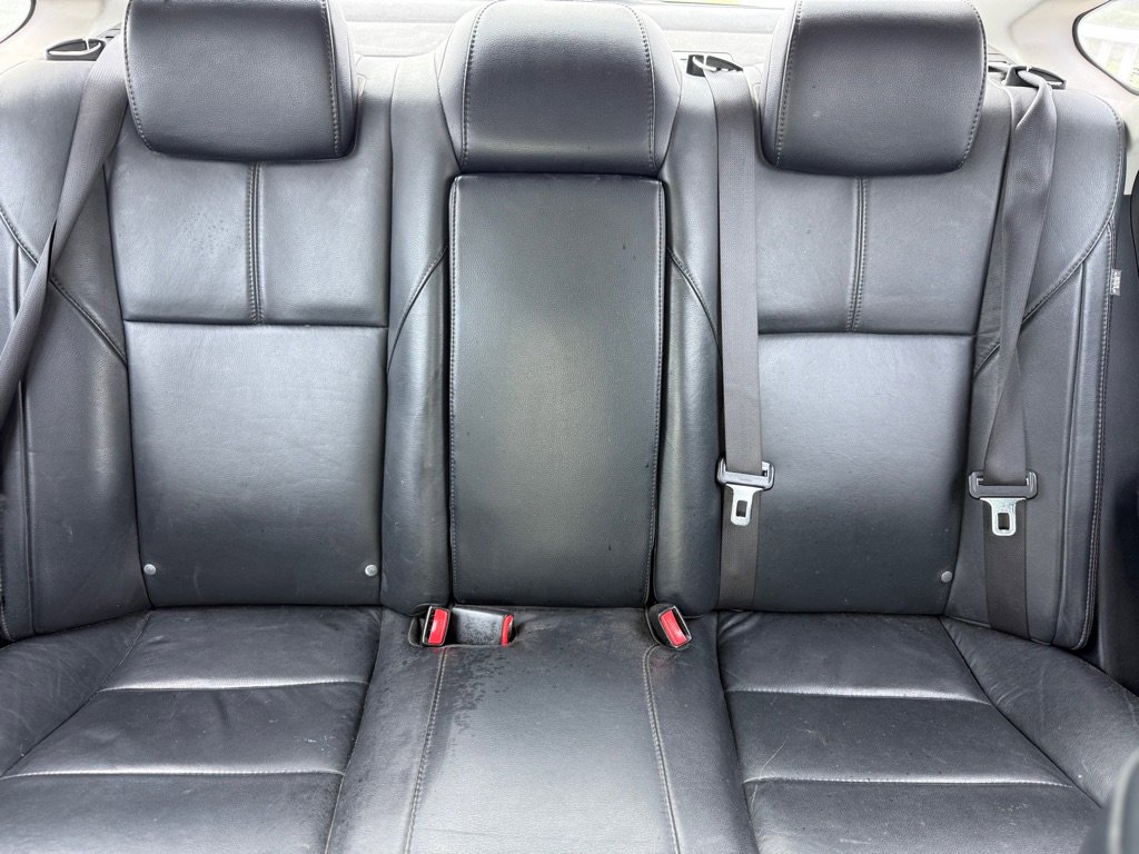 Used 2013 Toyota Avalon XLE FWD image 13