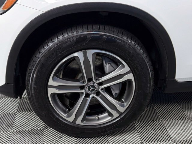 Used 2019 Mercedes-Benz GLC 300 image 13