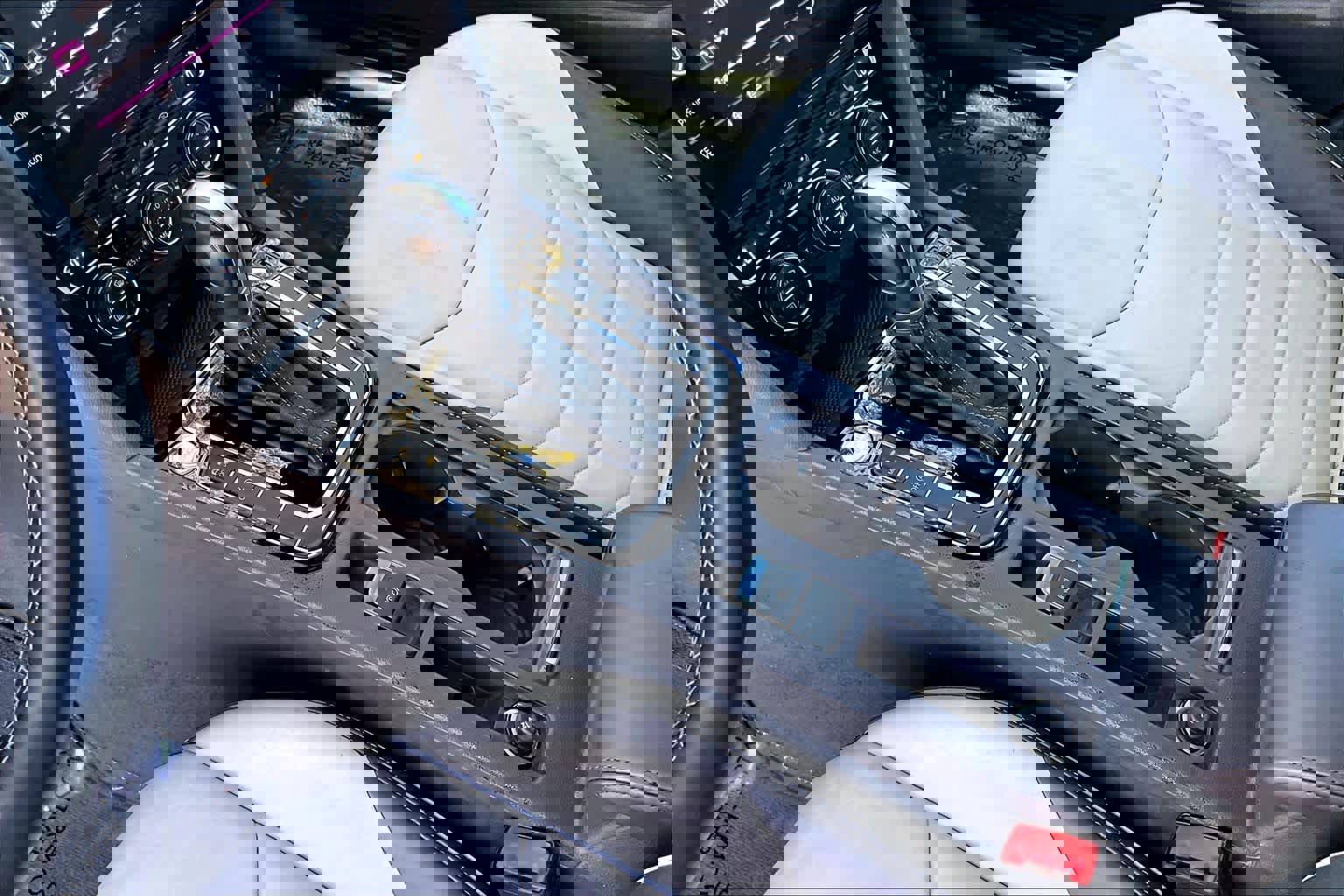 Used 2019 Volkswagen Arteon SEL image 16