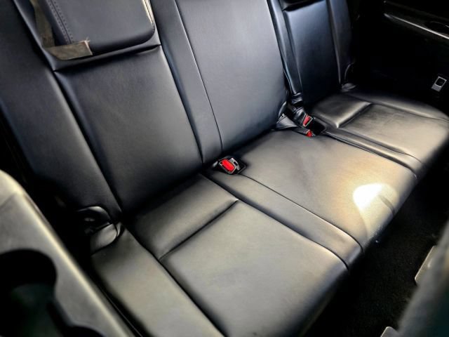 Used 2015 Toyota Highlander Limited AWD/4WD image 49