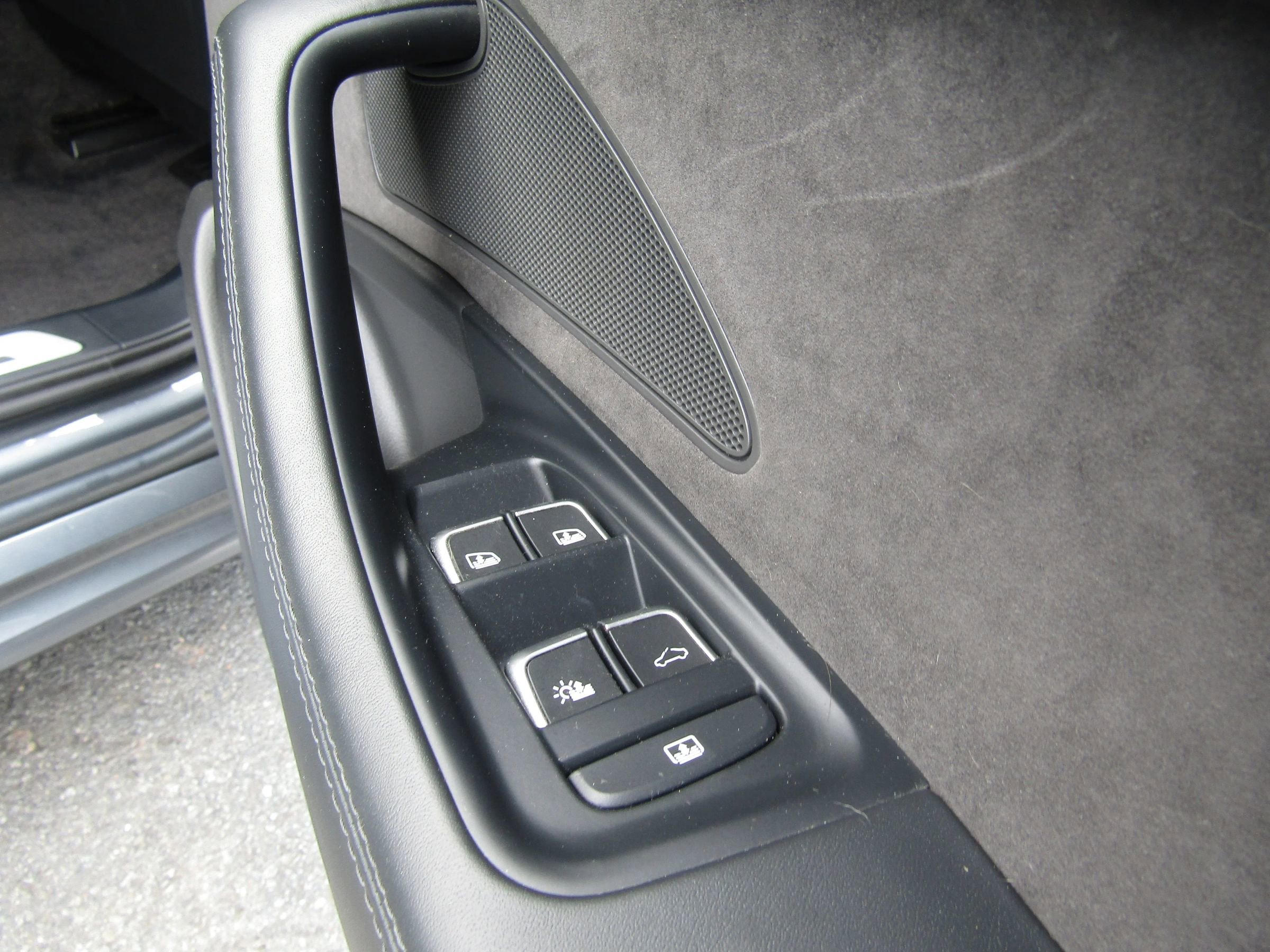 Used 2016 Audi A8 L 4.0T w/ Driver Assistance Package AWD/4WD image 13