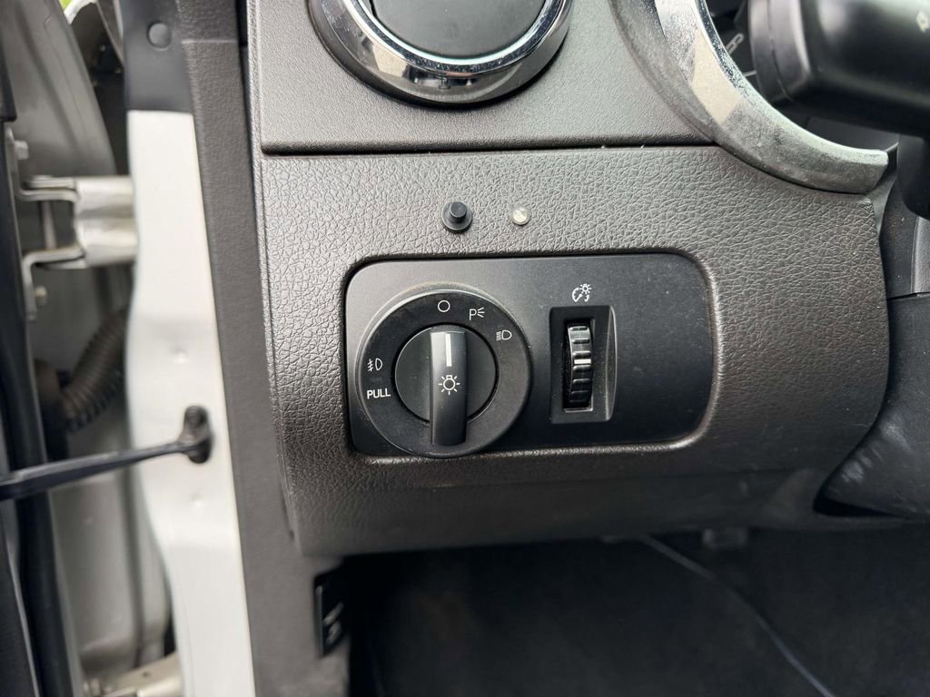 Used 2006 Ford Mustang GT Premium RWD image 21