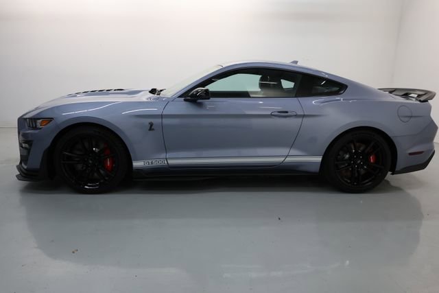Used 2022 Ford Mustang Shelby GT500 w/ Technology Package RWD image 62