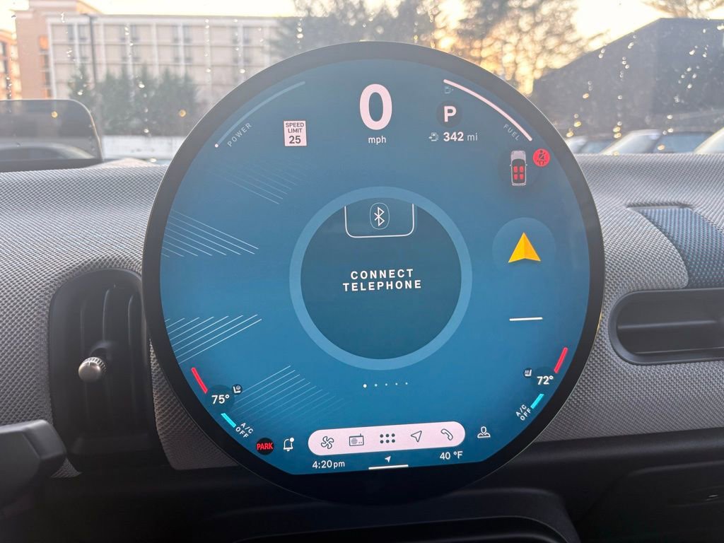 Used 2025 MINI Cooper S image 32