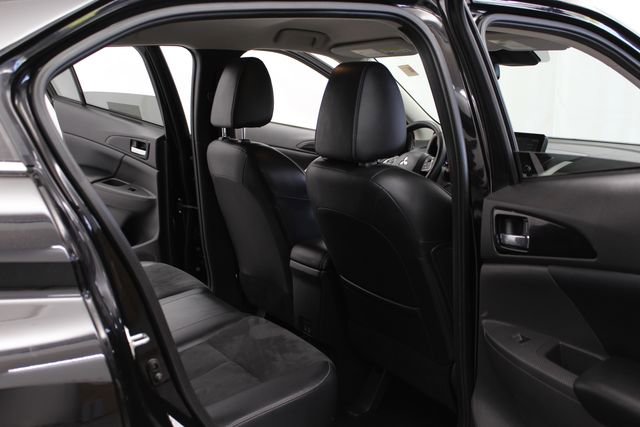 Used 2024 Mitsubishi Eclipse Cross SEL AWD/4WD image 25