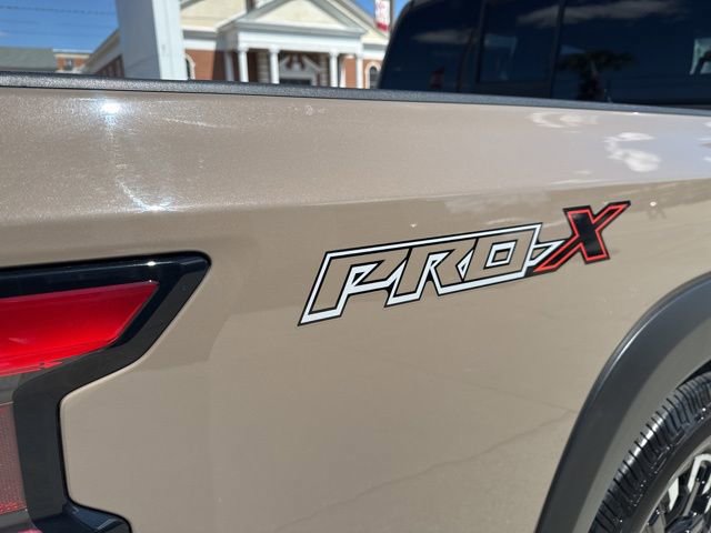 Used 2022 Nissan Frontier Pro-X w/ Technology Package image 15