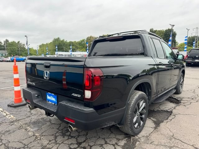Used 2023 Honda Ridgeline Sport image 2