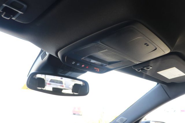 Used 2025 Buick Enclave Sport Touring image 28