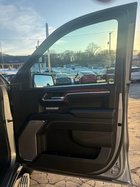 Used 2024 GMC Sierra 1500 Denali w/ Technology Package image 39