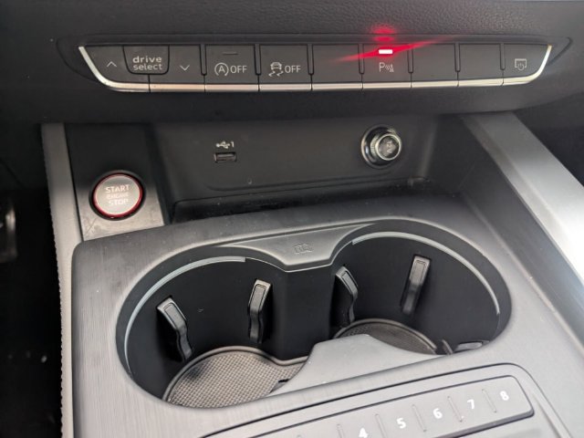 Used 2019 Audi S4 Premium Plus w/ Premium Plus Package AWD/4WD image 26