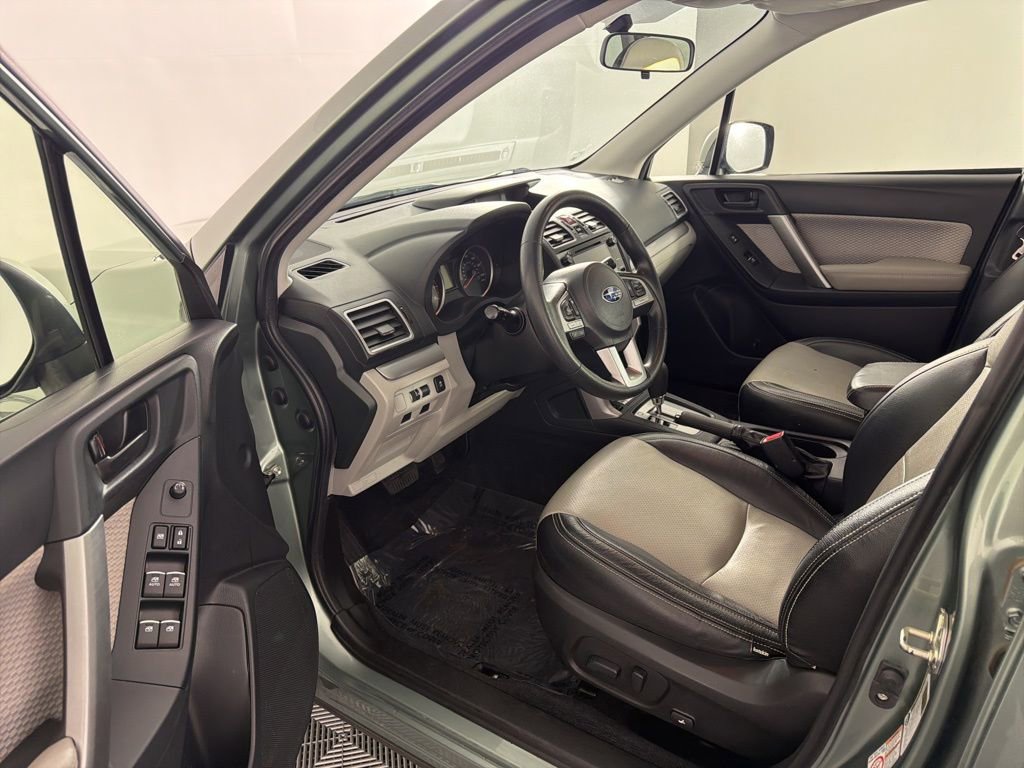 Used 2017 Subaru Forester 2.5i Premium w/ All-Weather Package image 14