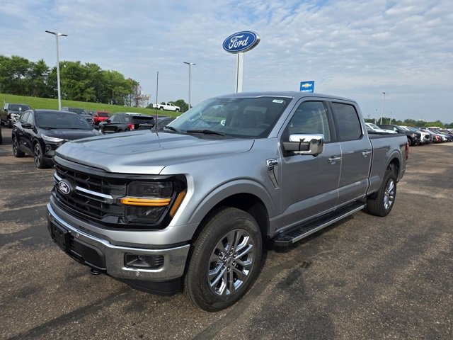 New 2025 Ford F150 XLT w/ Equipment Group 302A MID image 3