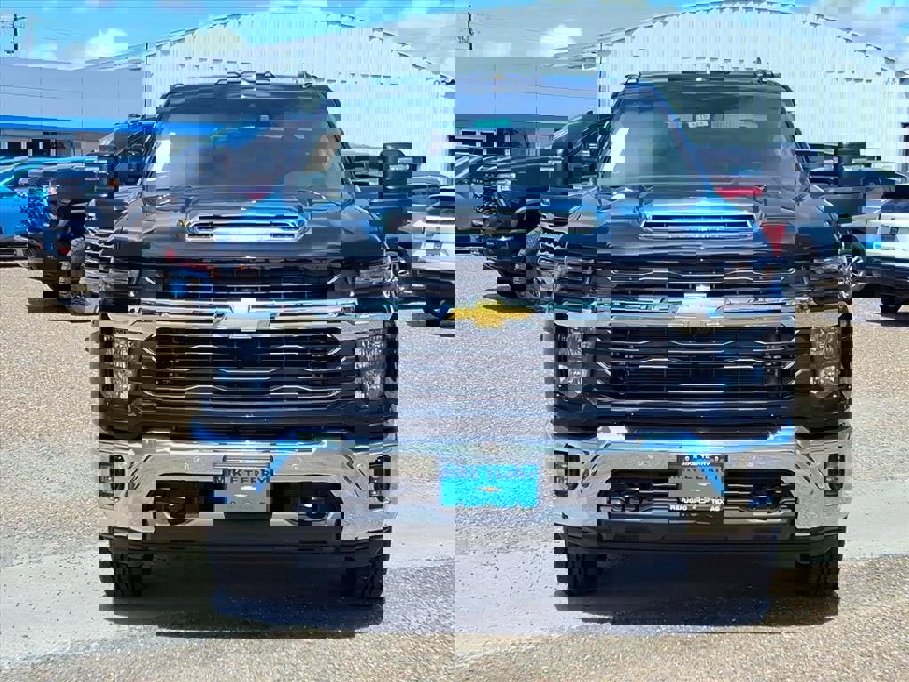 New 2025 Chevrolet Silverado 2500 LT w/ Safety Package image 7