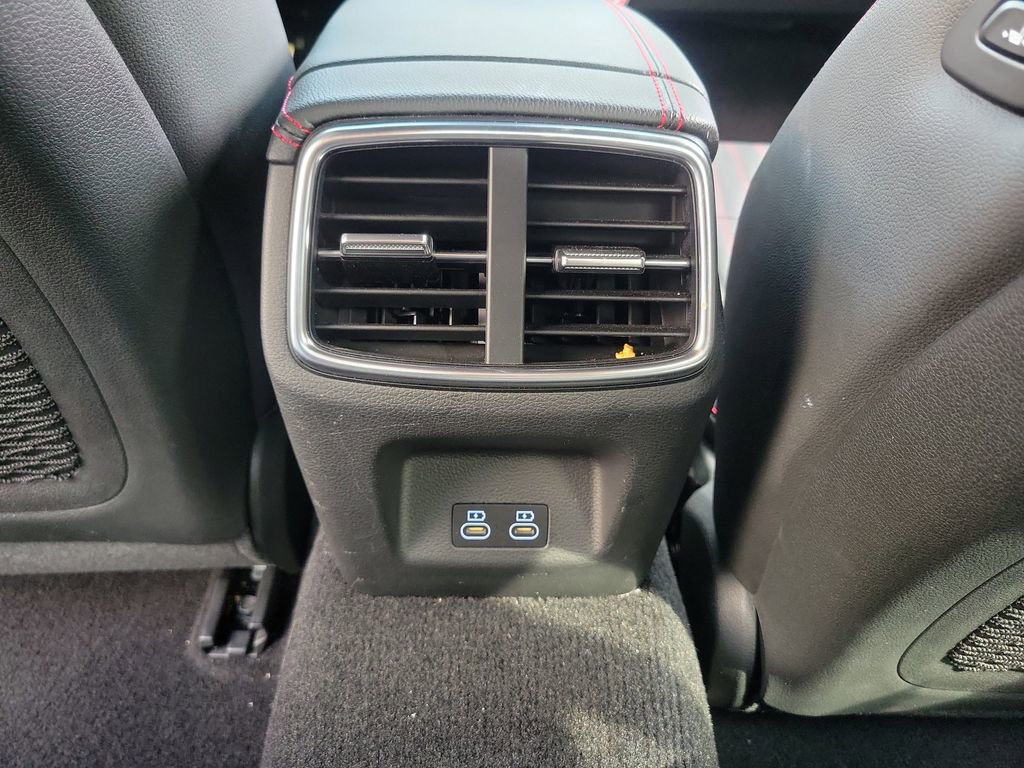 Used 2024 Genesis G70 3.3T Advanced image 12