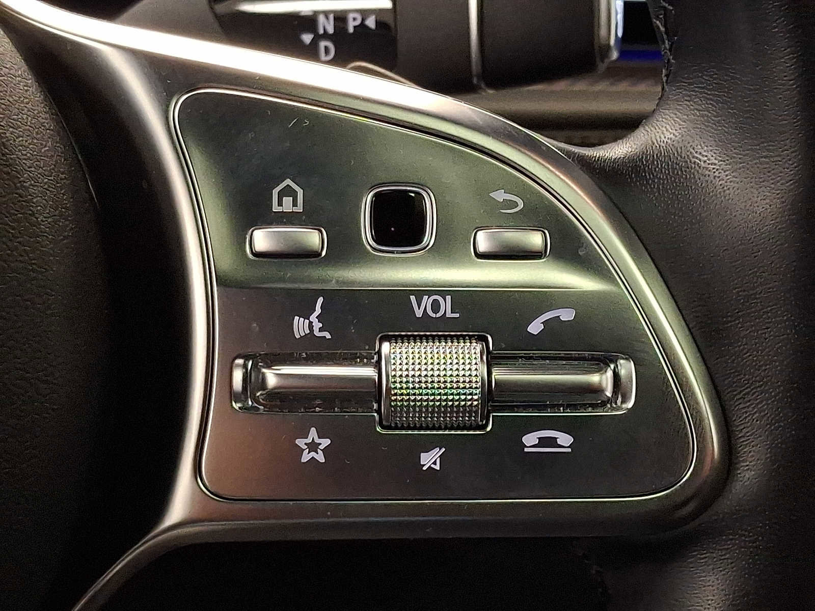 Used 2023 Mercedes-Benz G 550 image 23