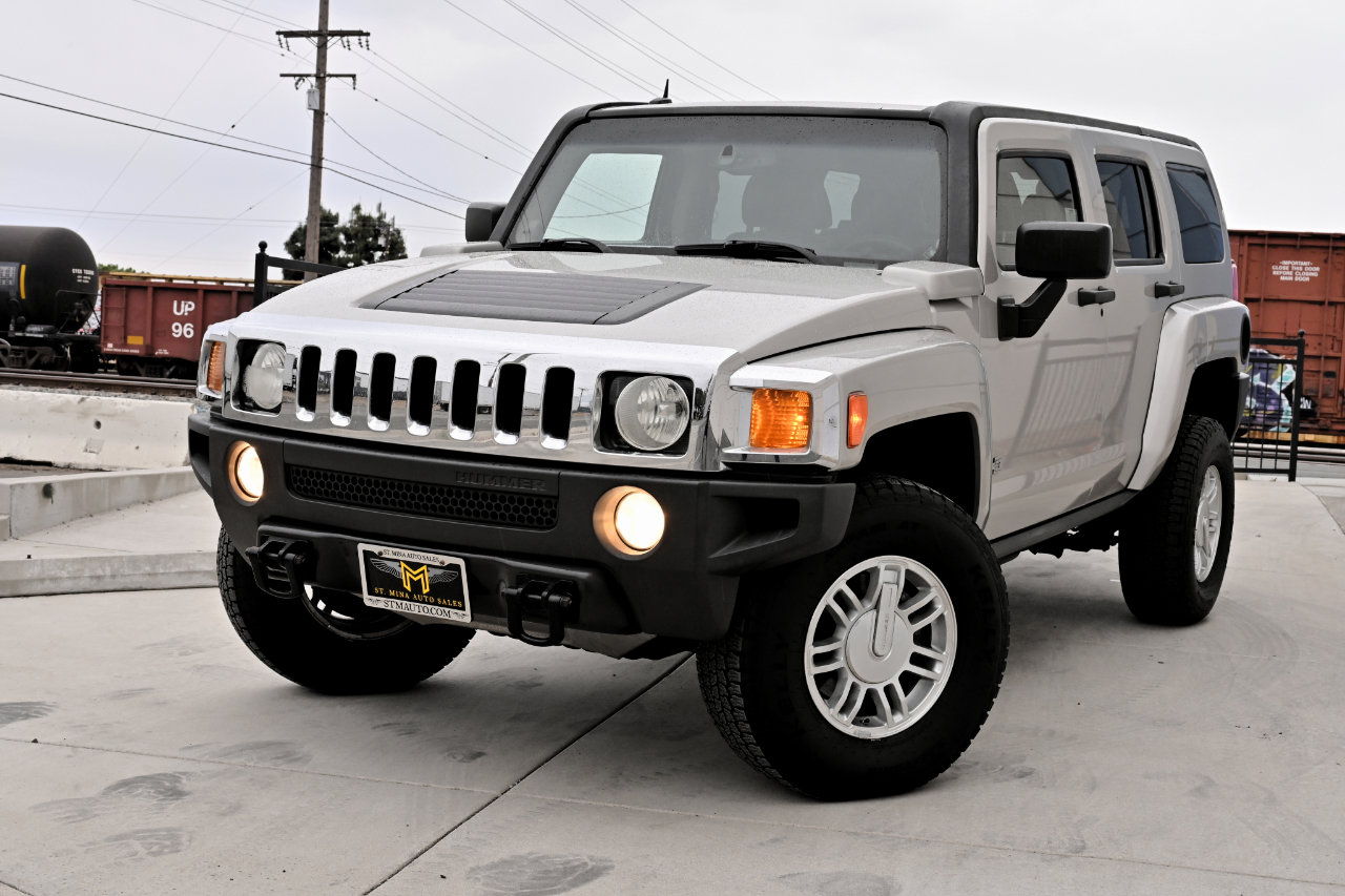 Used 2006 HUMMER H3 image 3